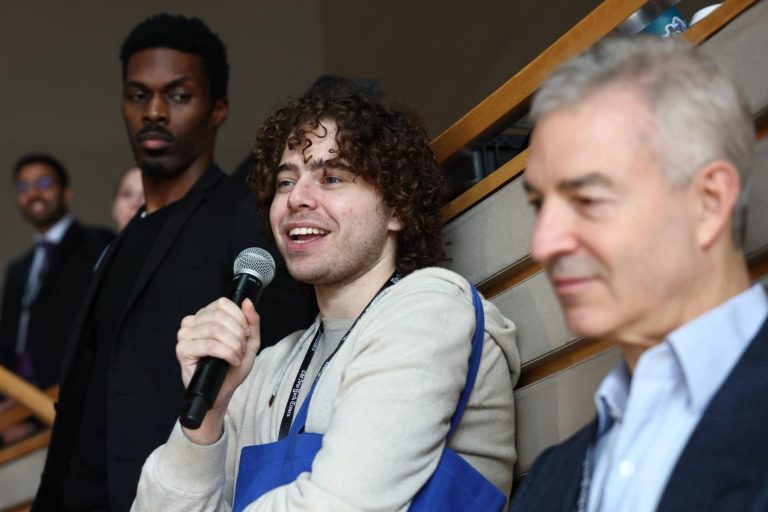 Polymarket Will Launch Token and Airdrop After U.S. Relaunch, CMO Says Polymarket Will Launch Token and Airdrop After U.S. Relaunch, CMO Says